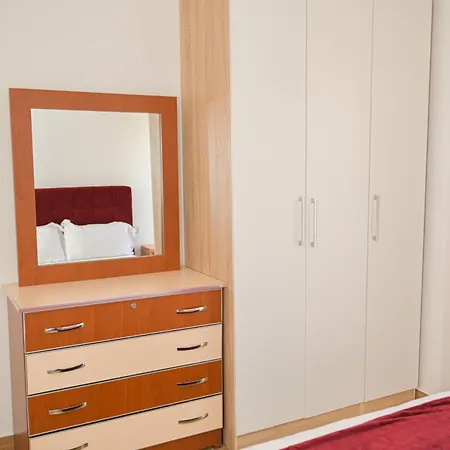 Shengjin Holiday Apartments *