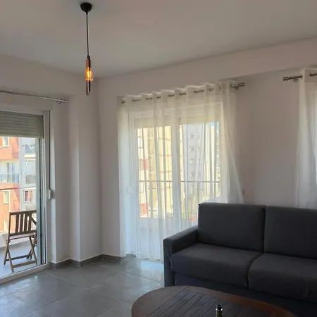 Shengjin Holiday Apartments *